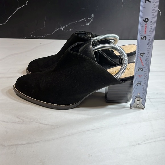 Old Navy Slip-On Pointed Toe Heel Suede Black sz 6 - Picture 6 of 9